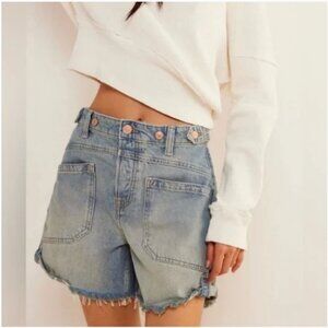 We The Free; Free People; Palmer Mid Rise Denim Shorts; La La Land; NWT; Size 30